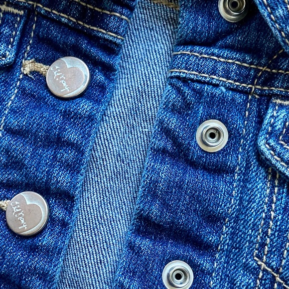 Old Navy: Denim vest - looks great over a sundress!  18-24 months. - Picture 4 of 10